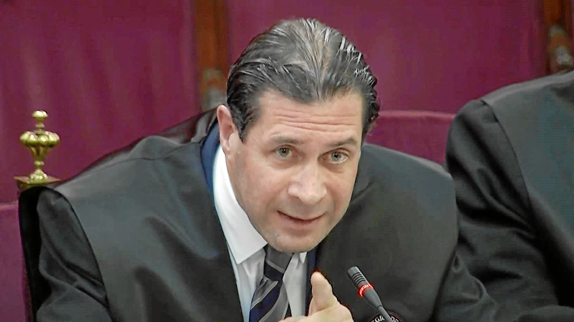 El abogado de Vox, Pedro Fernández, ayer, durante su intervención en el juicio