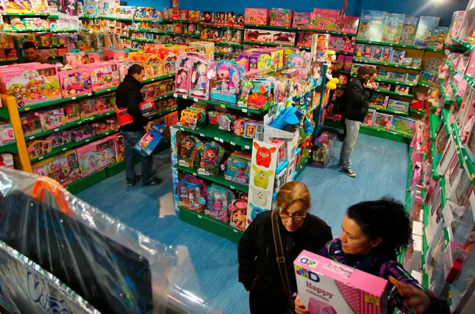 La Junta controla 140 comercios en Navidad para garantizar los derechos de los consumidores
