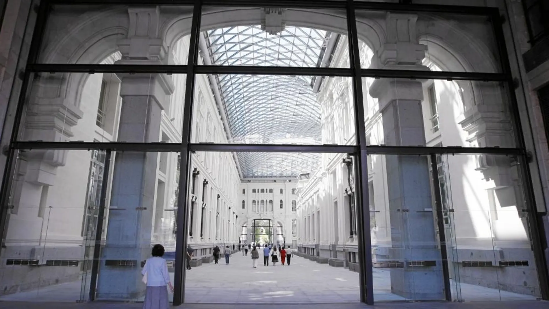 Vista de la Galería de Cristal en los días de tránsito para el público