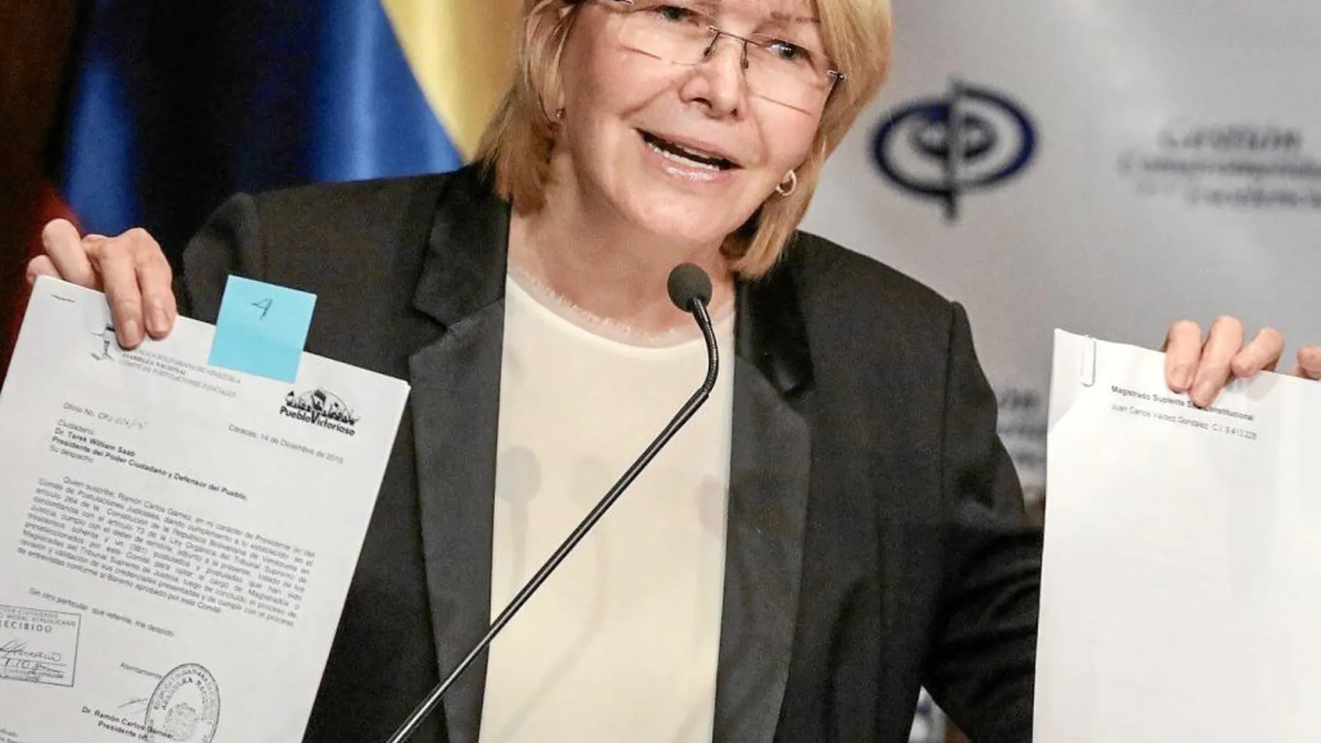 La fiscal general de Venezuela, Luisa Ortega Díaz, se ha convertido en el principal azote de Nicolás Maduro
