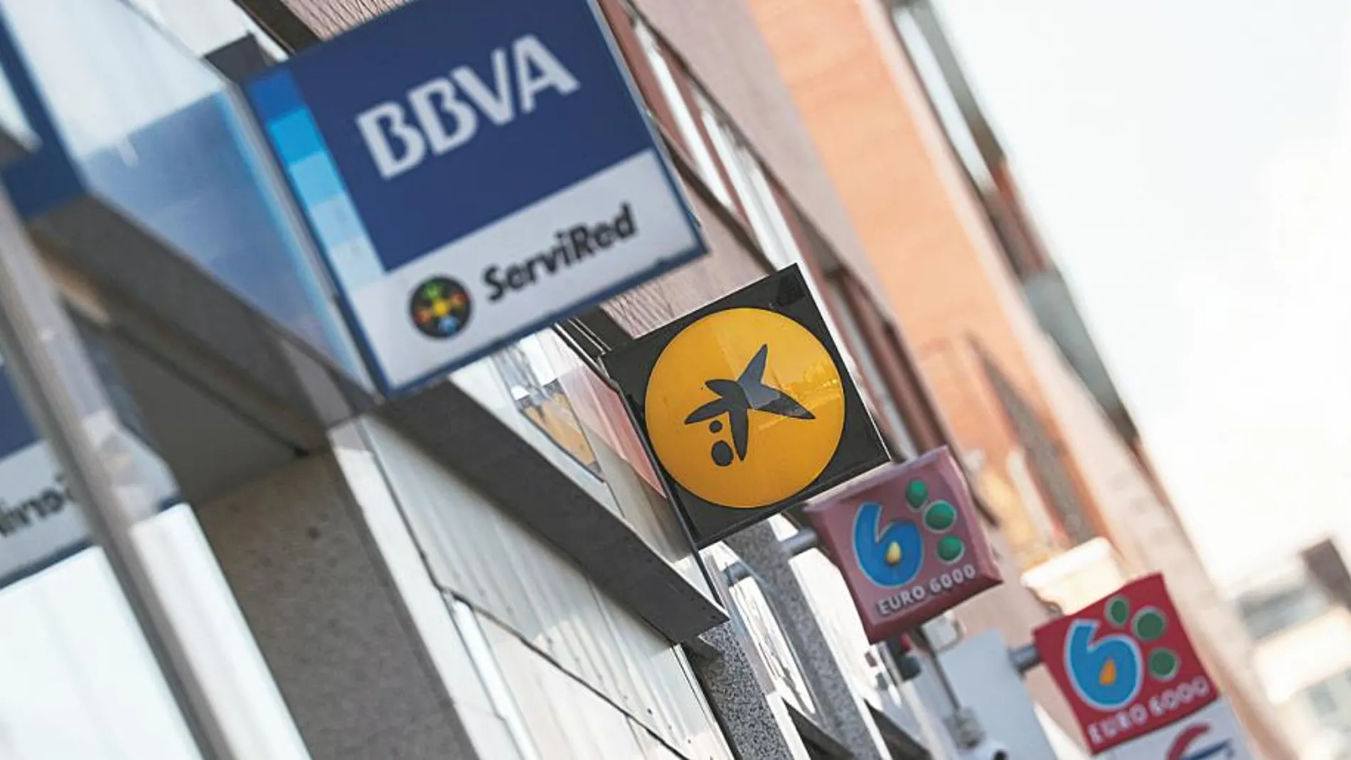 Los bancos fueron el sector más golpeado ayer en la bolsa de Madrid