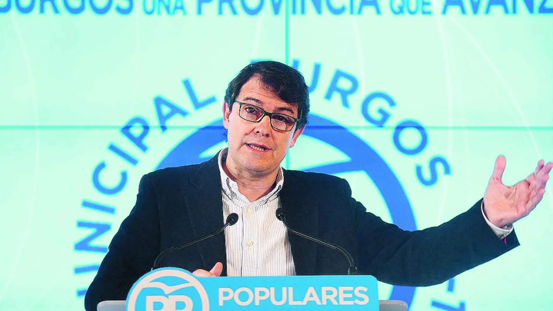 El secretario autonómico del PP en Castilla y León, Alfonso Fernández Mañueco, durante la Convención del partido en Burgos.