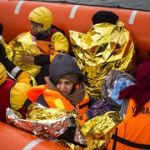 Cada día llegan entre 100 y 200 inmigrantes a las costas griegas