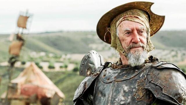 El actor Jonathan Pryce se ha subido en Rocinante para recorrer los campos de la Mancha