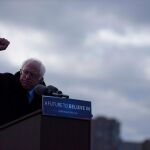 FILE PHOTO - The Empire State Building is seen in the background from Transmitter Park as U.S. Democratic presidential candidate and Senator Bernie Sanders gestures during a campaign rally in the Brooklyn borough of New York April 8, 2016. REUTERS/Darren Ornitz/File Photo REUTERS PICTURES OF THE YEAR 2016 - SEARCH 'POY 2016' TO FIND ALL IMAGES