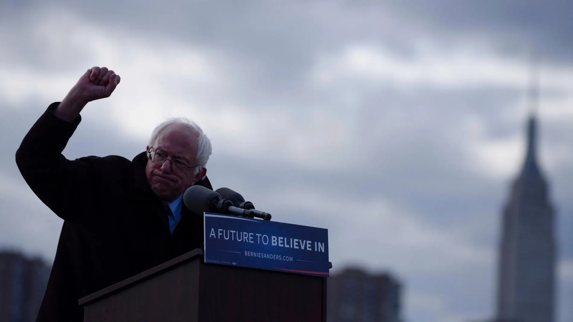 FILE PHOTO - The Empire State Building is seen in the background from Transmitter Park as U.S. Democratic presidential candidate and Senator Bernie Sanders gestures during a campaign rally in the Brooklyn borough of New York April 8, 2016. REUTERS/Darren Ornitz/File Photo REUTERS PICTURES OF THE YEAR 2016 - SEARCH 'POY 2016' TO FIND ALL IMAGES