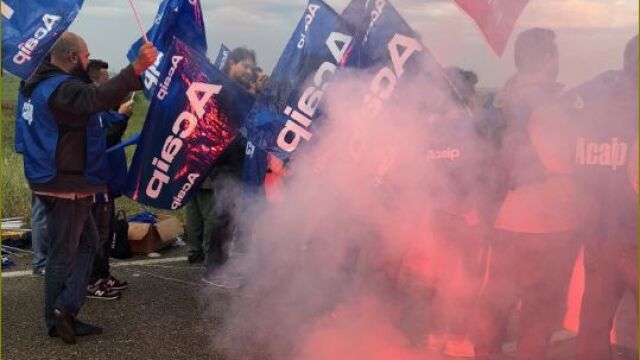 Las protestas llegaron ayer a la madrileña prisión de Alcalá Meco