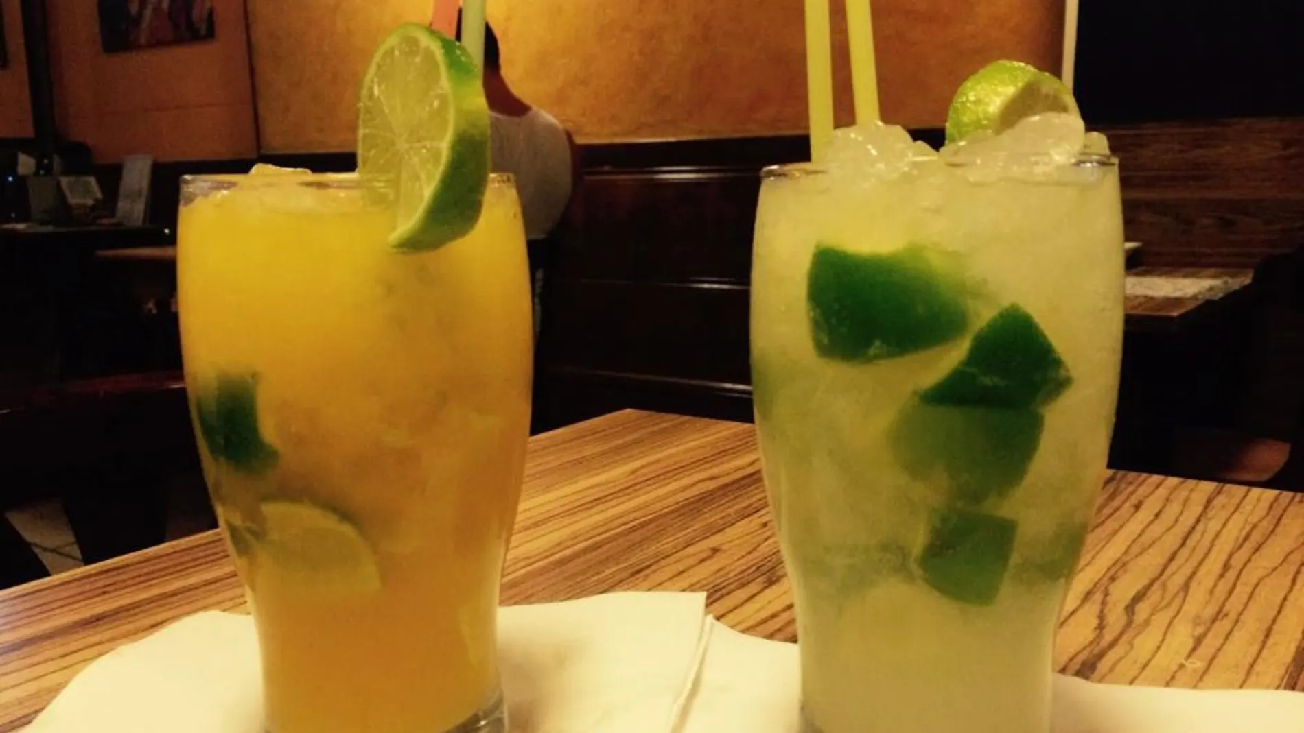 Disfrutar de la gastronomía carioca sin el amparo de una caipiriña es difícil. Clásica de limón y variante de maracuyá