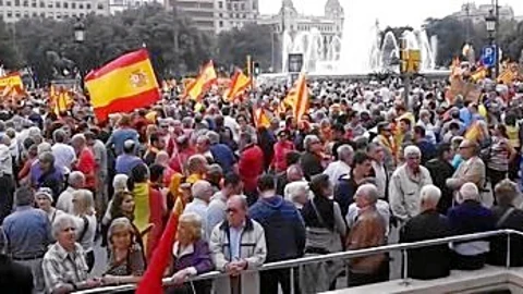 Societat Civil invita a Puigdemont y a Colau a su acto del 12 de octubre
