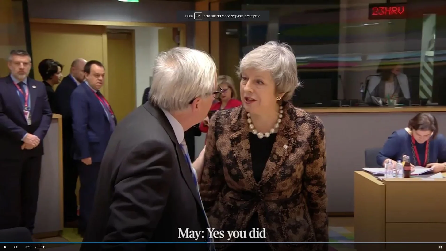 Theresa May y Jean Claude Juncker durante una discusión sobre el Brexit