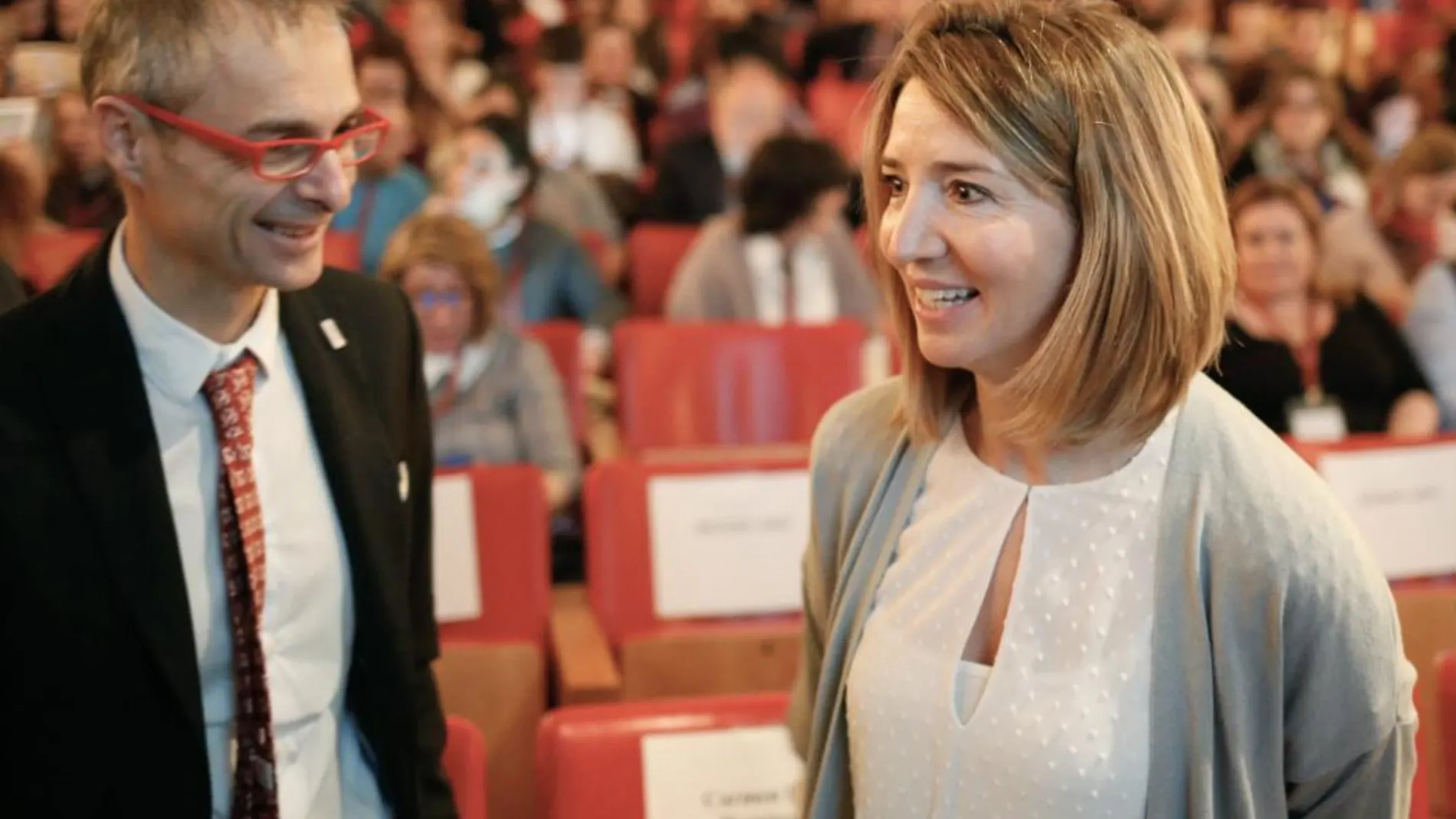 La consejera de Familia e Igualdad de Oportunidades, Alicia García, y el rector de la Universidad de Salamanca, Ricardo Rivero, participan en la inauguración de las X Jornadas Científicas de Investigación sobre Personas con Discapacidad