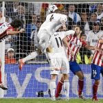El remate de Sergio Ramos ante el Atlético en la última final de la Champions jugada en Portugal