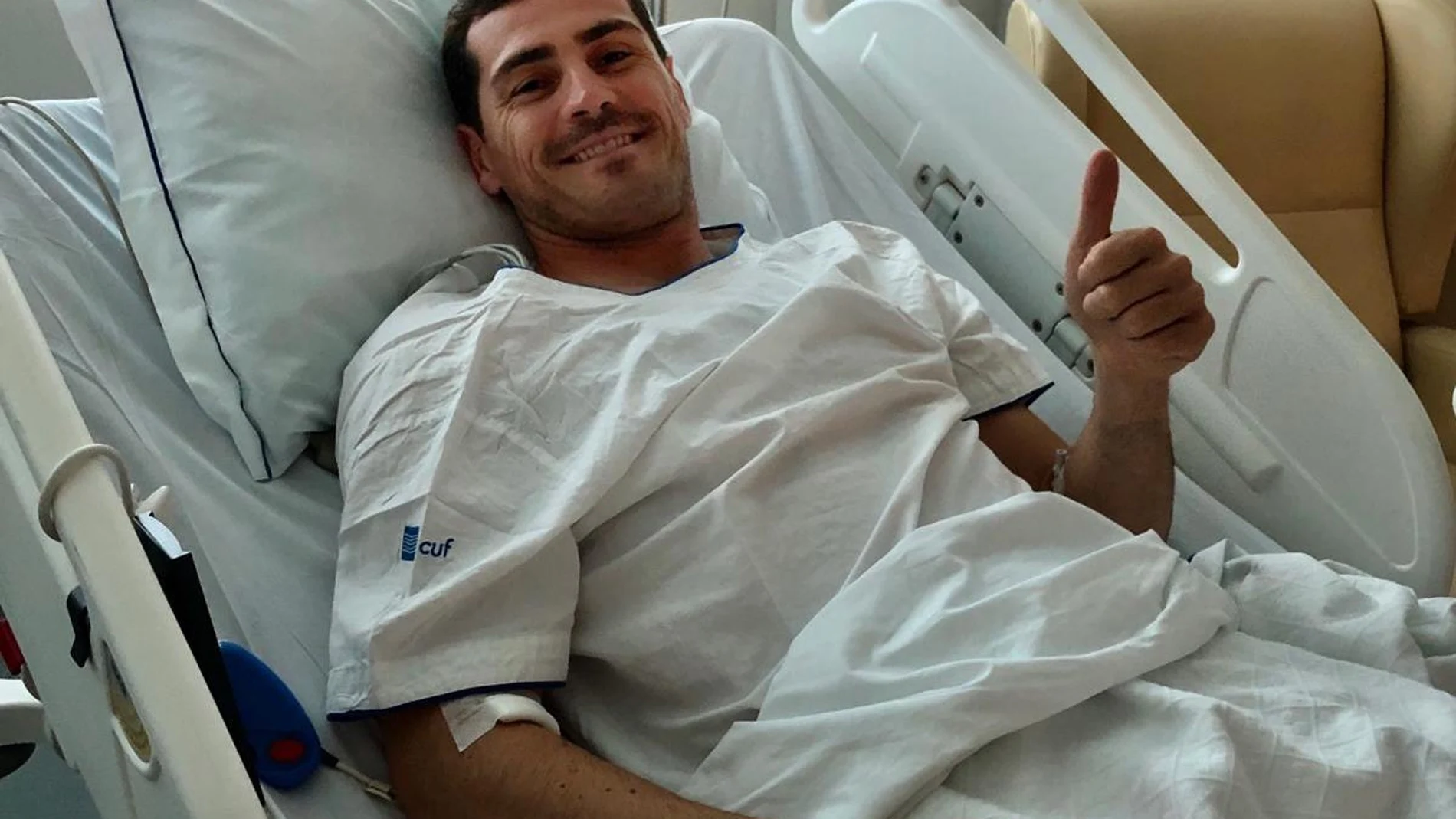 Iker Casillas, tras sufrir un ataque cardiaco