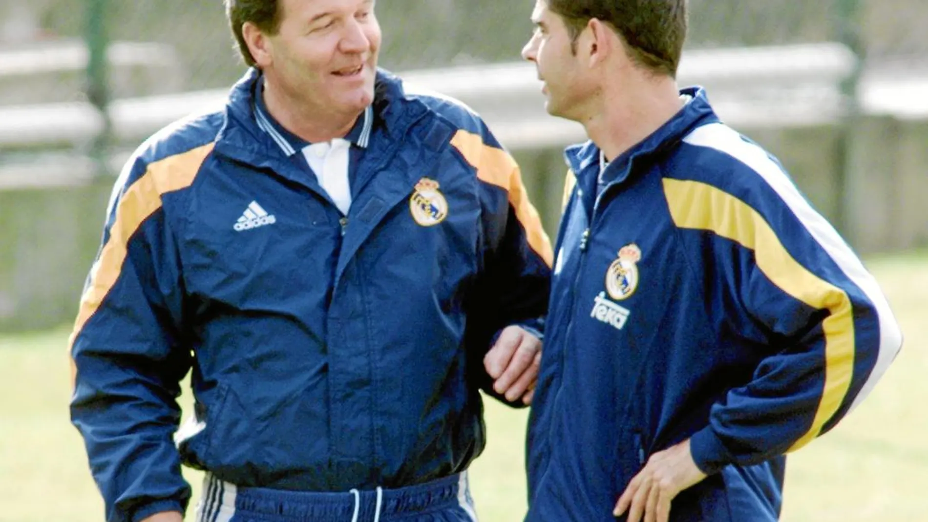John Benjamin Toshack, junto a Fernando Hierro durante su etapa en el Real Madrid