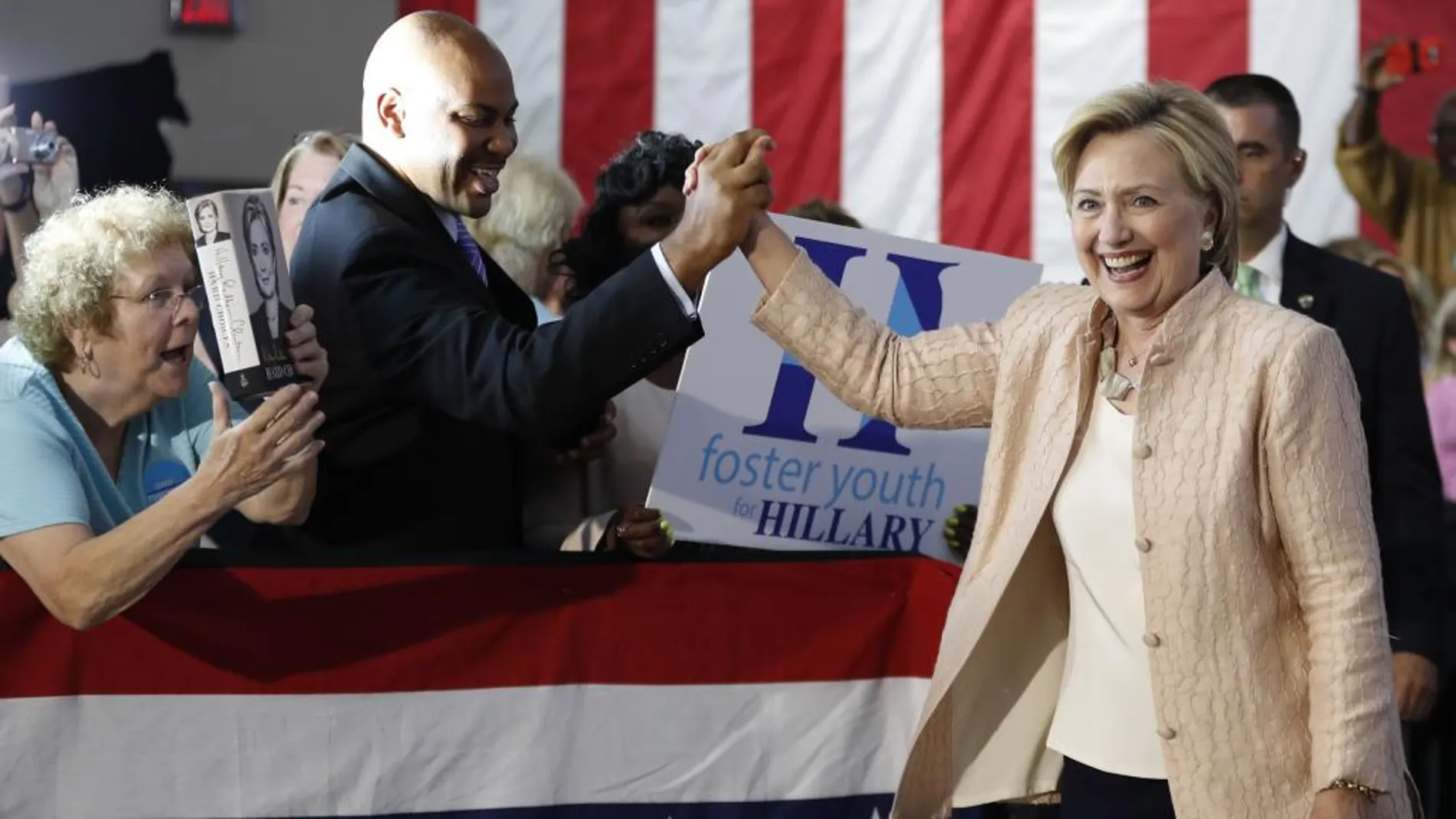 Hillary Clinton a su llegada a un mitin en Cleveland