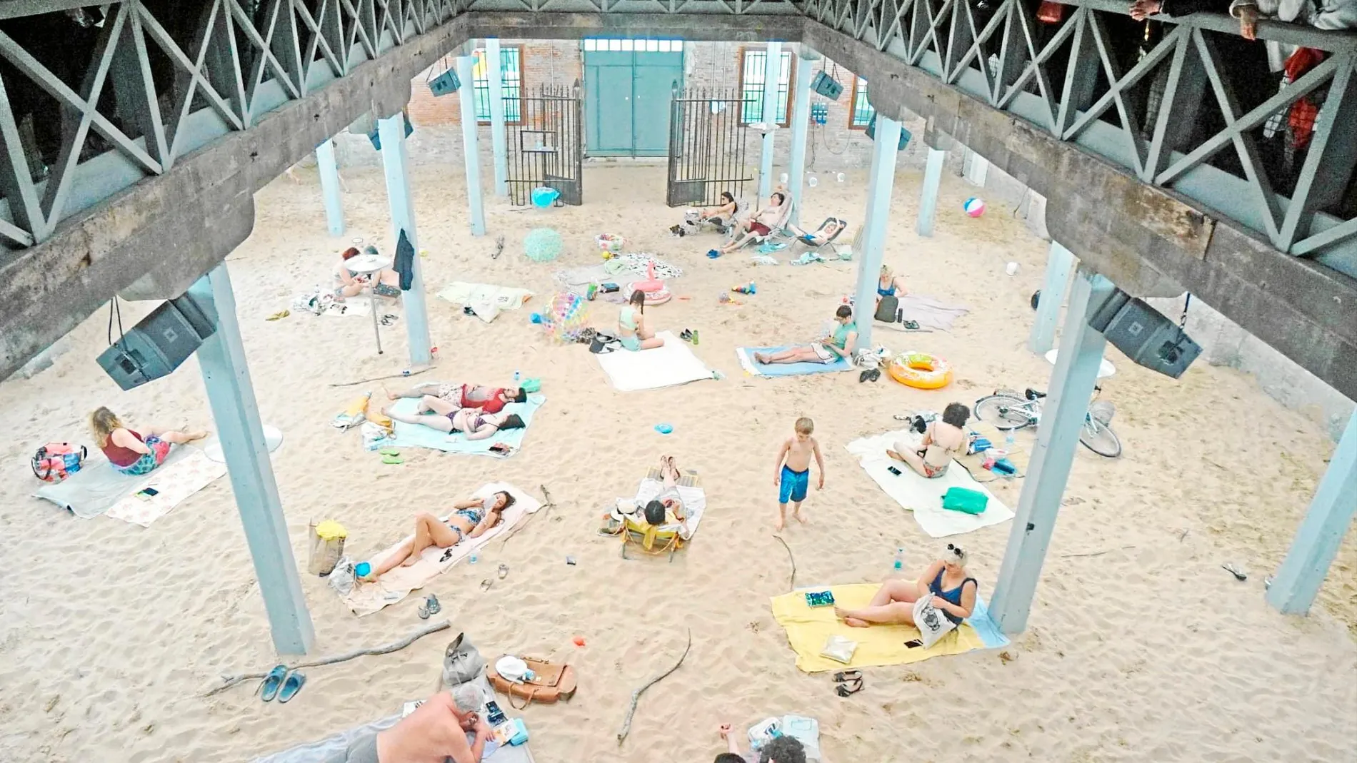 El pabellón de Lituania ha ganado el León de Oro en la Bienal por la obra «Sun and Sea (Marina)»