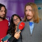 Pablo Fernández, secetario general de Podemos en Castilla y León, atiende a los periodistas