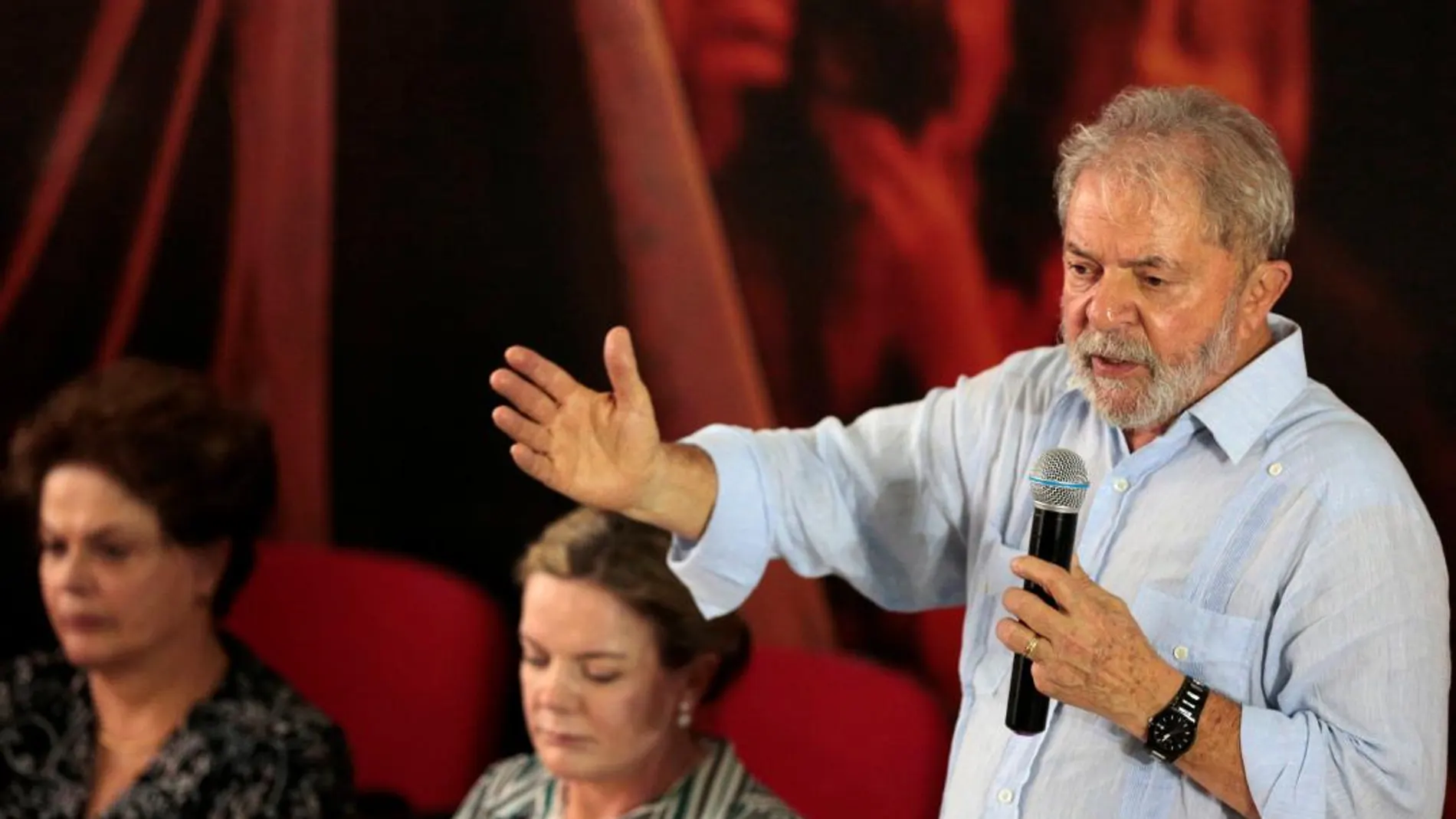 Luiz Inacio Lula da Silva, ayer en un acto del Partido de los Trabajadores (PT) en Sao Paulo