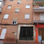 La vivienda elegida está en un primer piso de la calle Monte Montjuich, 16