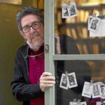 La novela negra despide a Paco Camarasa, su gran anfitrión