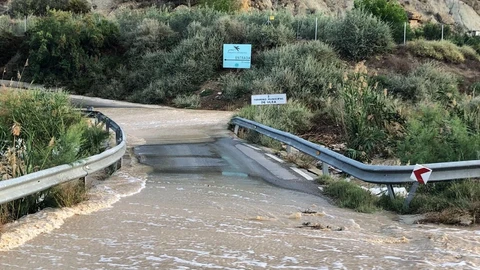 Carreteras inundadas en una imagen de archivo