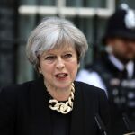 La primera ministra británica abordó varios temas con el nuevo presidente del Gobierno español / Reuters