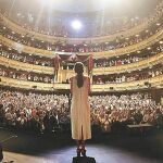«The Free Fall Band» , que ya la acompañó en el Primavera Sound, también estuvo con ella en el Real