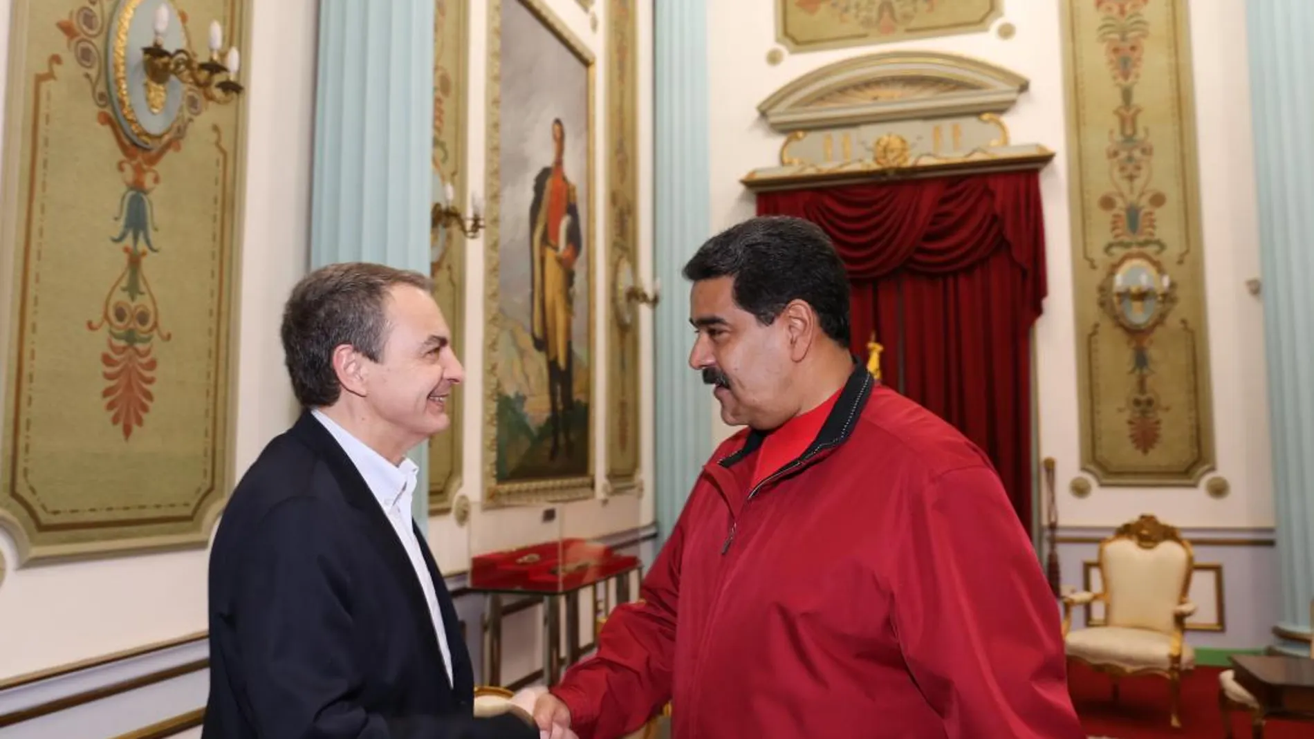 Nicolás Maduro saluda a José Luis Rodríguez Zapatero, en febrero de 2017