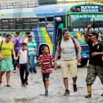 Familias enteras se han visto obligadas a cruzar la frontera entre Costa Rica y Nicaragua ante la brutal represión del Gobierno de Daniel Ortega / Reuters