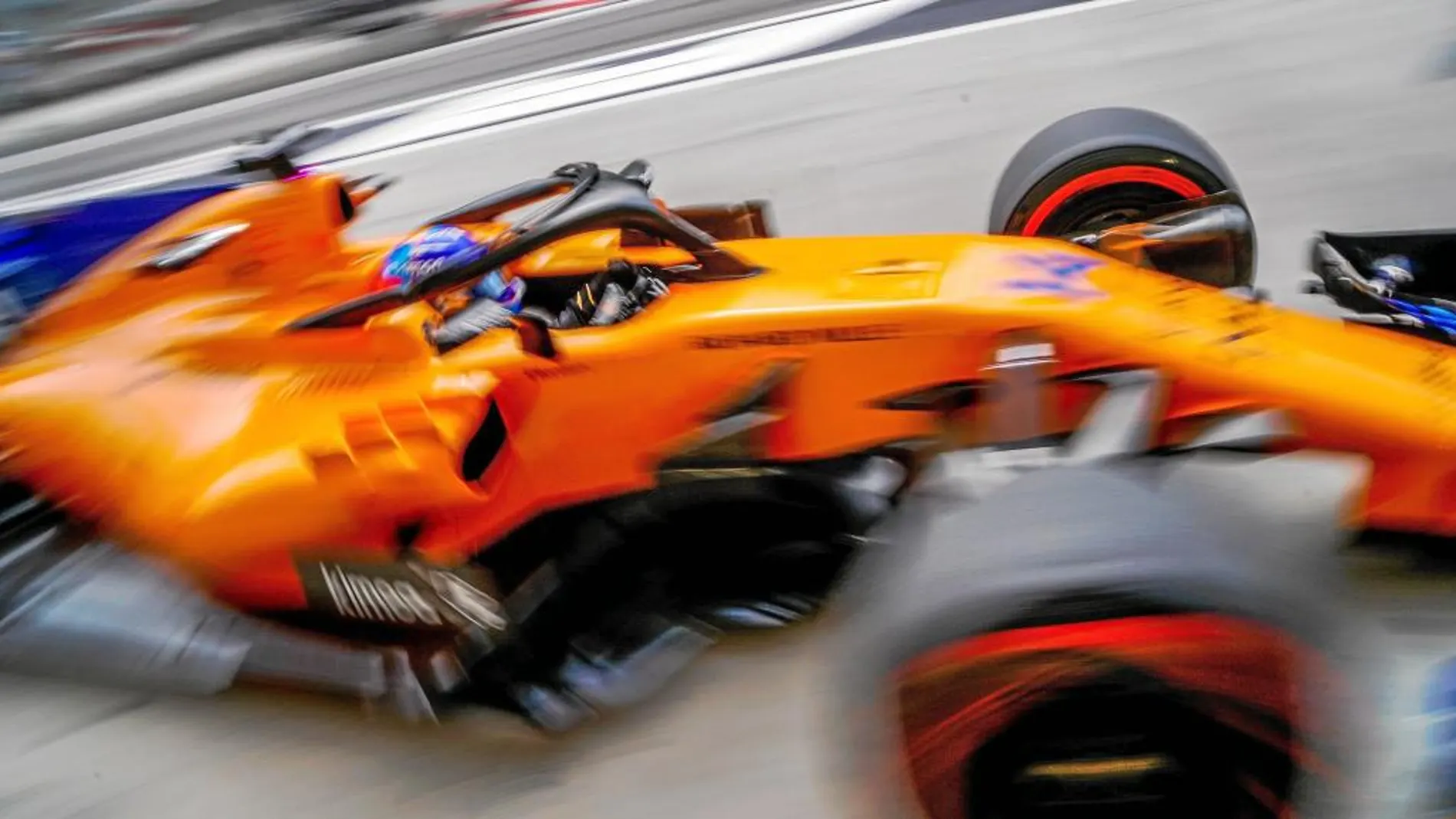 Alonso terminó noveno en los entrenamientos libres del Gran Premio de Bahréin. El finlandés Kimi Raikkonen (Ferrari) fue el más rápido en las primeras sesiones