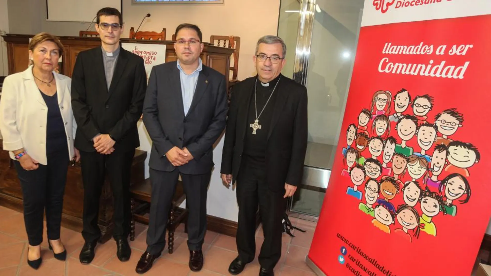 Luis Argüello junto a Luis Miguel Rojo, Guenther Eduardo Boelhoff y Dolores Mateo