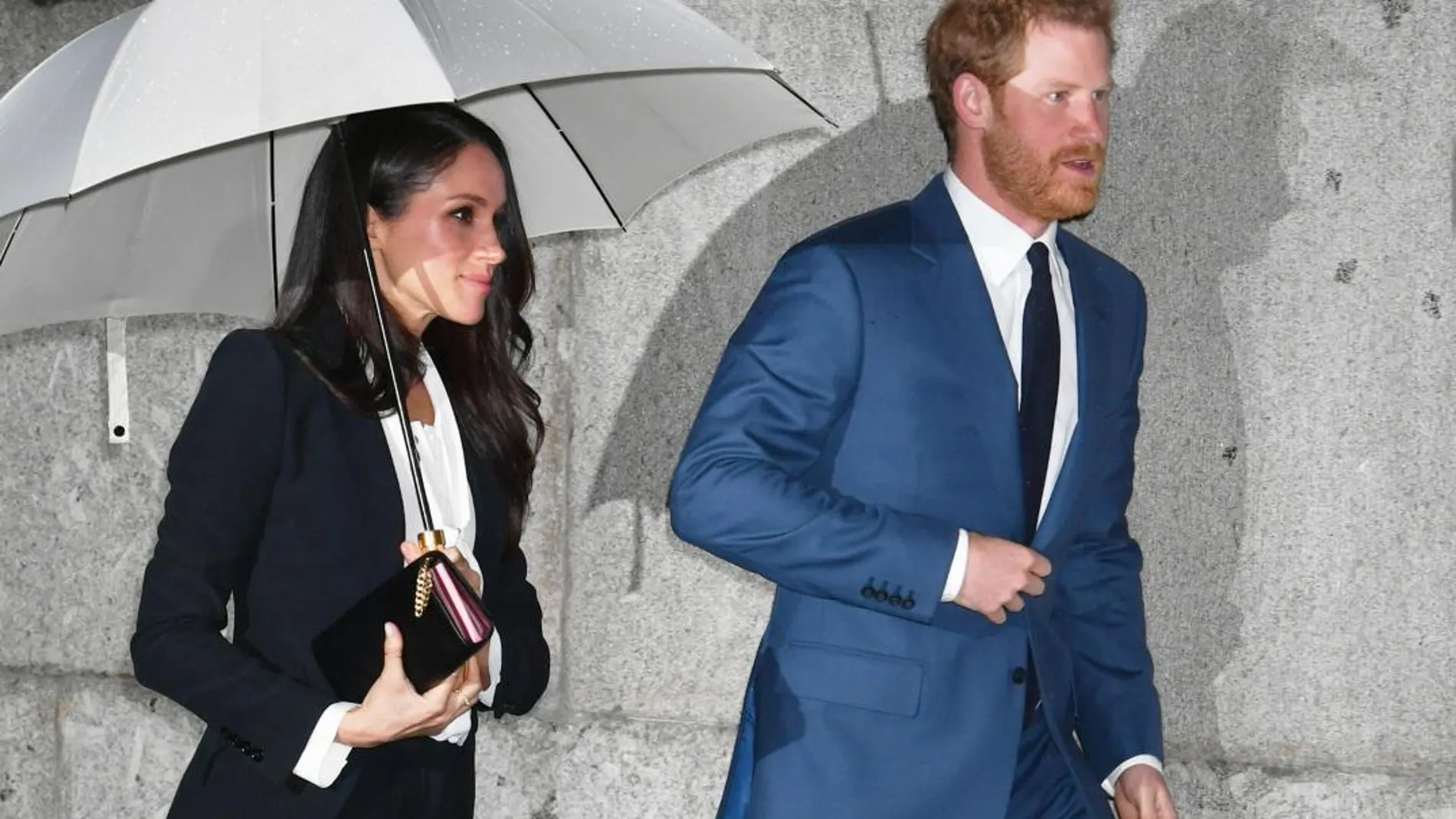 La actriz Meghan Marke y el príncipe Enrique