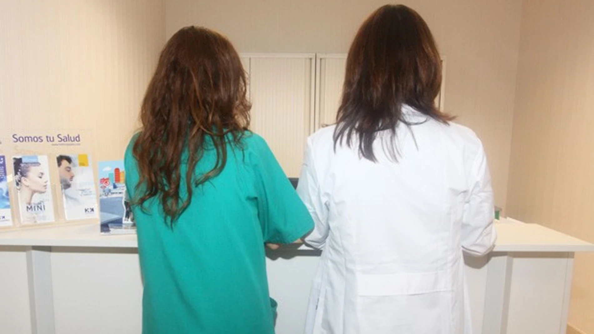 El número de médicos colegiados aumentó un 2,4% en 2017