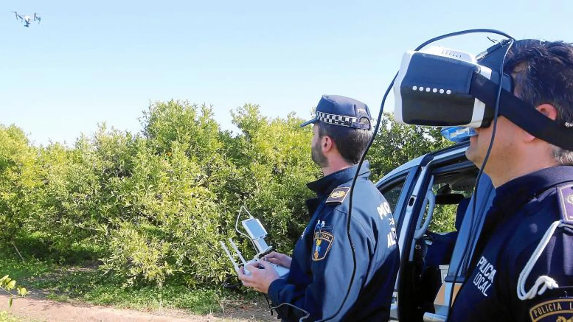 Las fuerzas de Seguridad ya incorporan los drones y las gafas de realidad virtual en actuaciones en el exterior, como la vigilancia de cultivos