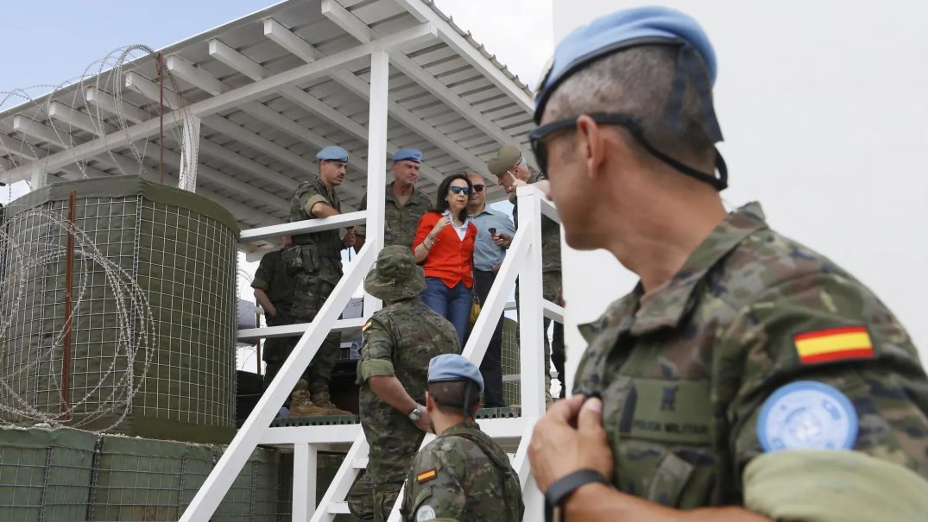 La ministra de Defensa, Margarita Robles, visita a las tropas españolas desplegadas en el Líbano. Foto: Rubén Somonte/MDE