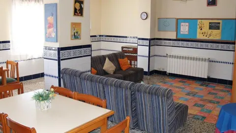 La Conselleria de Igualdad cerró las instalaciones del Centro Resurrección de Segorbe- en la imagen- después de que se conociesen varias denuncias. Casi a la vez trasladó a los menores de Monteolivete al centro de Buñol