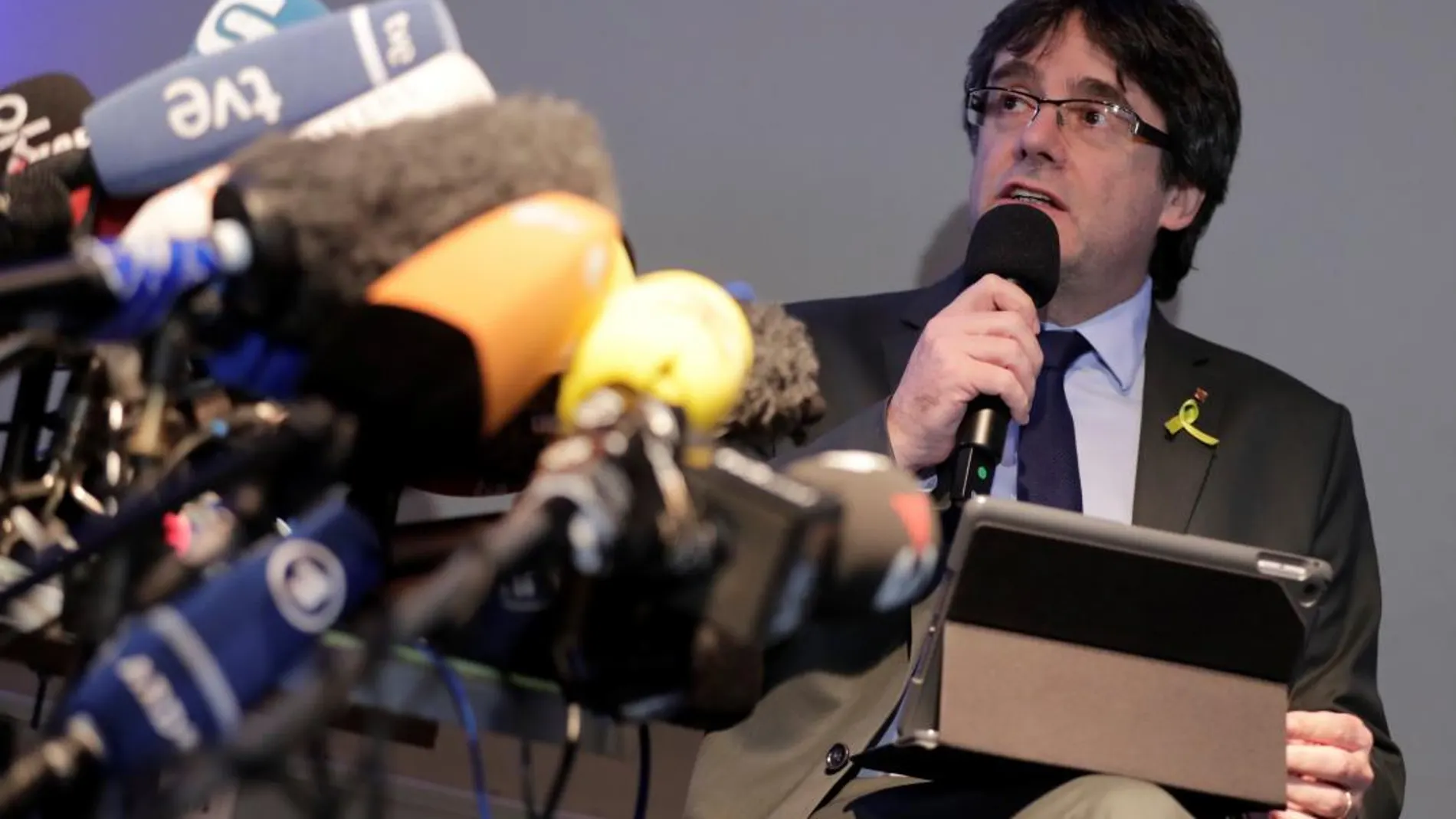 Carles Puigdemont en la rueda de prensa de esta mañana