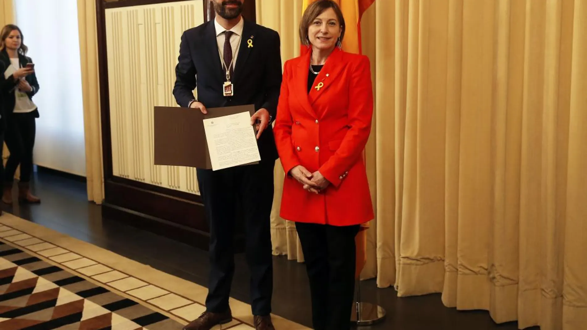 Carme Forcadell y Roger Torrent durante la primera sesión del parlamento catalán