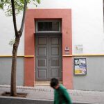 El centro Anna Ravell atendió la denuncia de la familia de la menor y apartó al profesor de su trabajo hasta que culmine la investigación