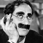Las cejas de Groucho Mark, inolvidables