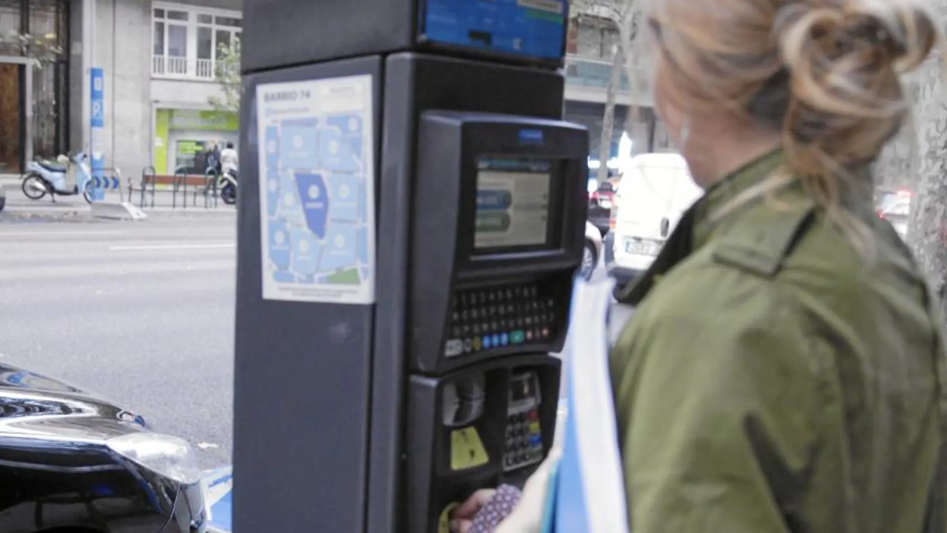 Si el pago se hace desde los «tótems» que hay instalados en la calle el precio no variará