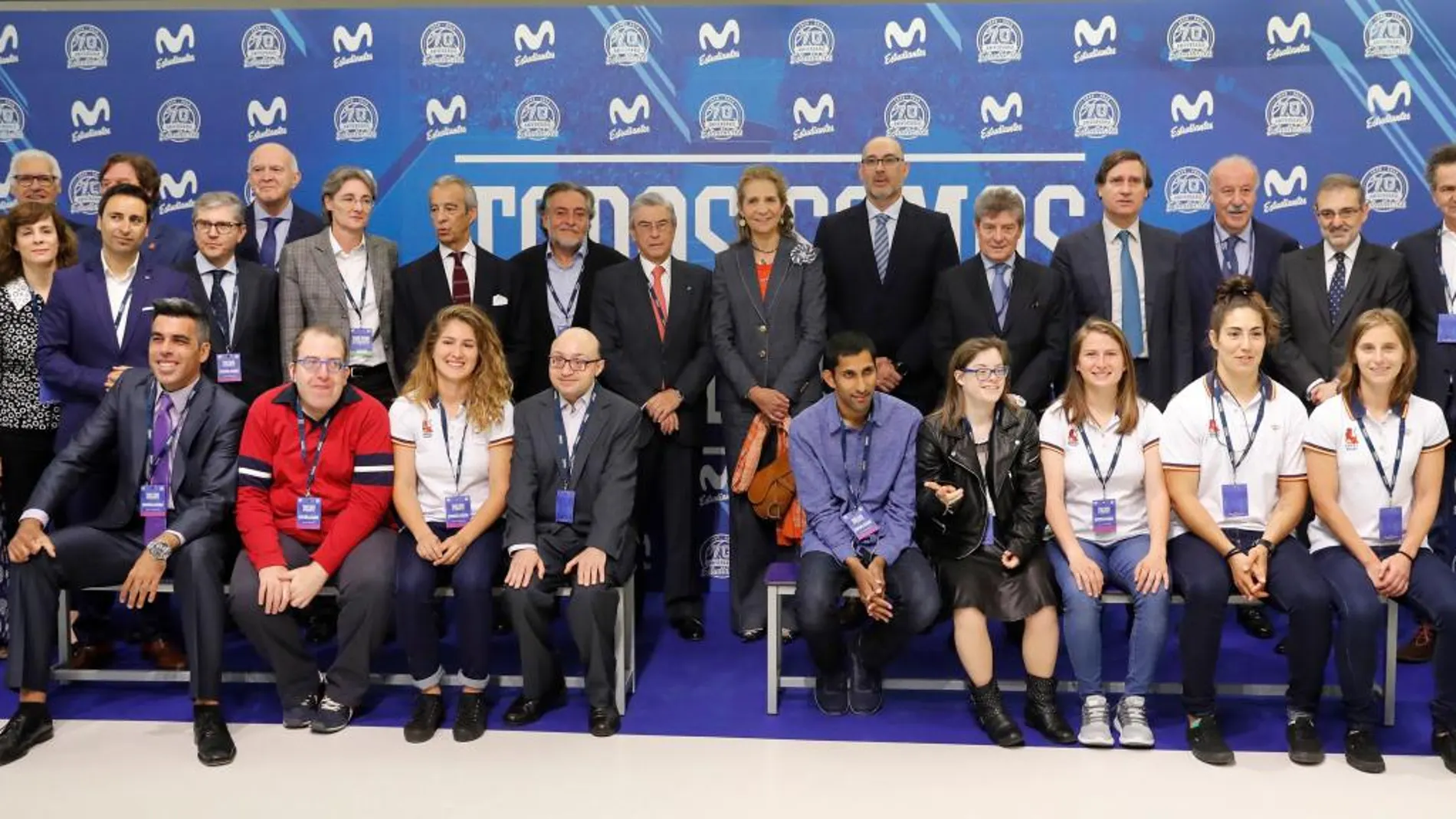 La infanta Elena, que ha presidido la entrega de la cuarta edición de los Premios Todos Somos Estudiantes, organizada por Telefónica y el club Estudiantes / Foto: Efe