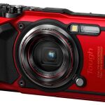 La robusta carcasa combina con una potente óptica y sensor CMOS de 12 megapíxeles.