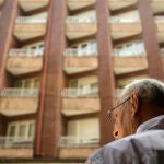 En las zonas con pocas áreas verdes, edificios viejos y empleados en trabajos manuales la mortalidad se llega a doblar.