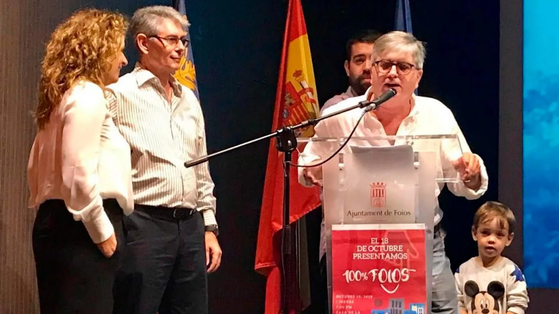 Manuel Jordán en el acto de presentación de la Asociación Sociocultural 100 % Foios. La Razón