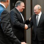 Nuevo comienzo Pompeo se encontró con su homólogo ruso y con el presidente Putin para tratar de «resetear» las relaciones con Moscú