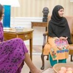 Malala fue recibida el viernes por Obama y su familia