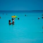 Turistas en la playa