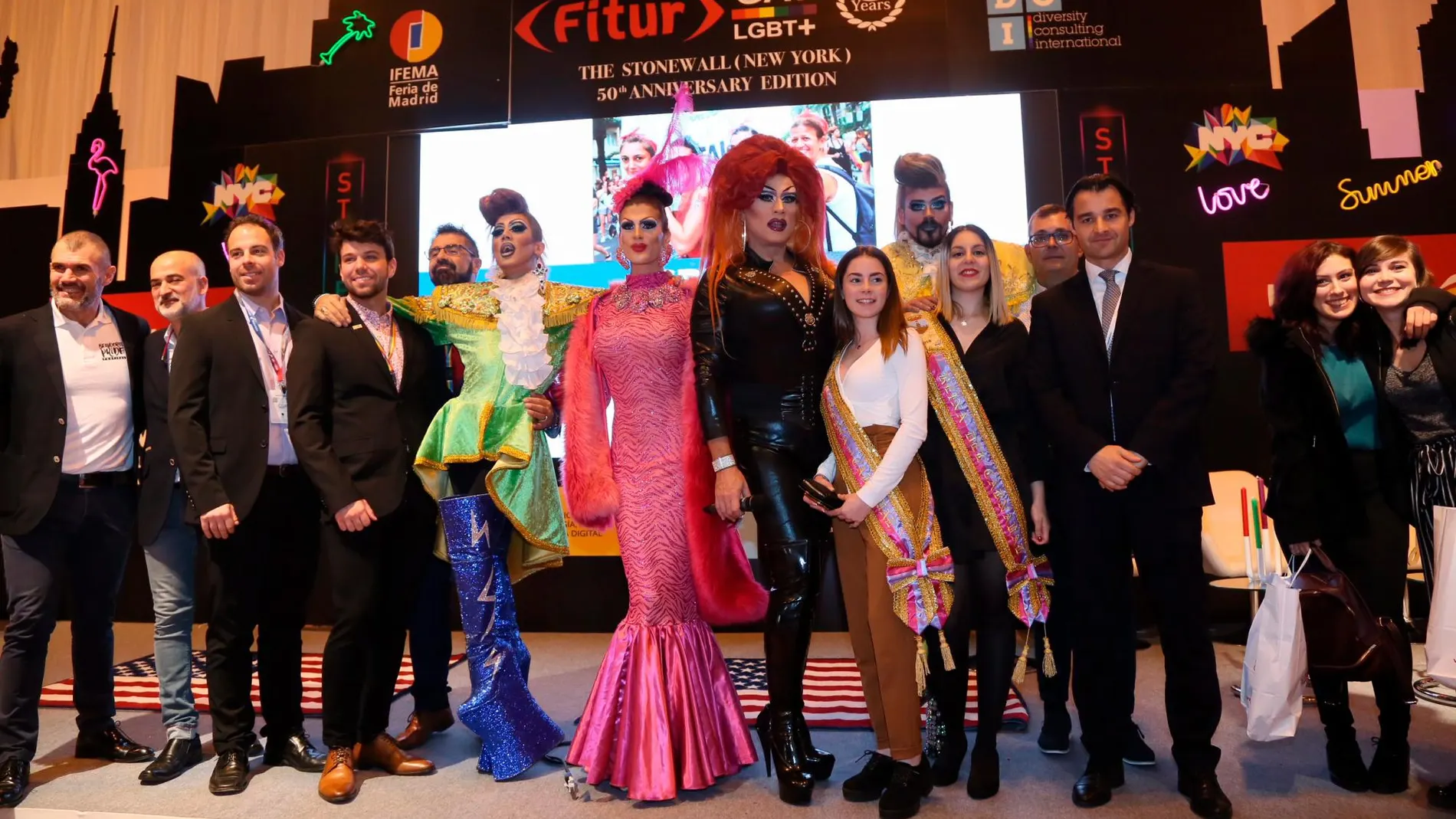 Costa Blanca promociona los eventos LGBTQ de la provincia de Alicante en Fitur