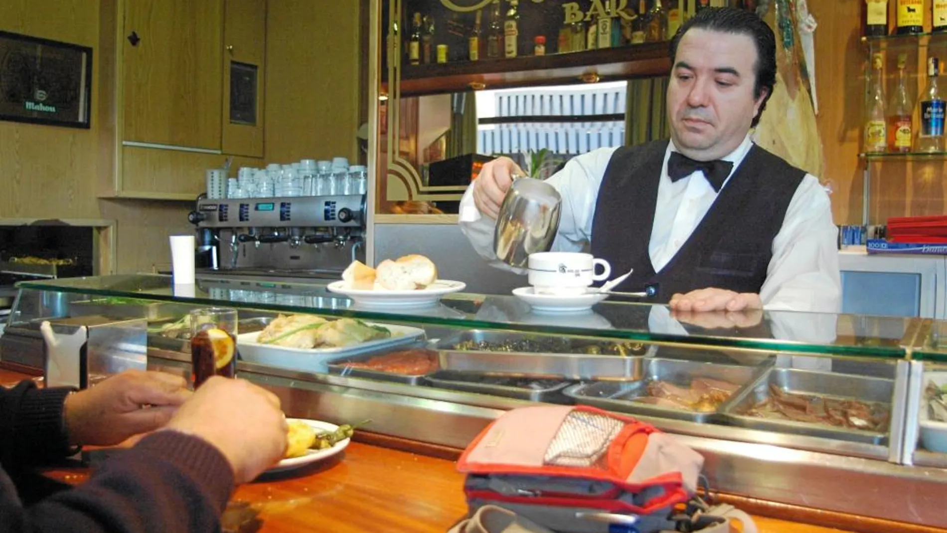 El sector servicios es el que presenta una mayor cantidad de partes de bajas laborales